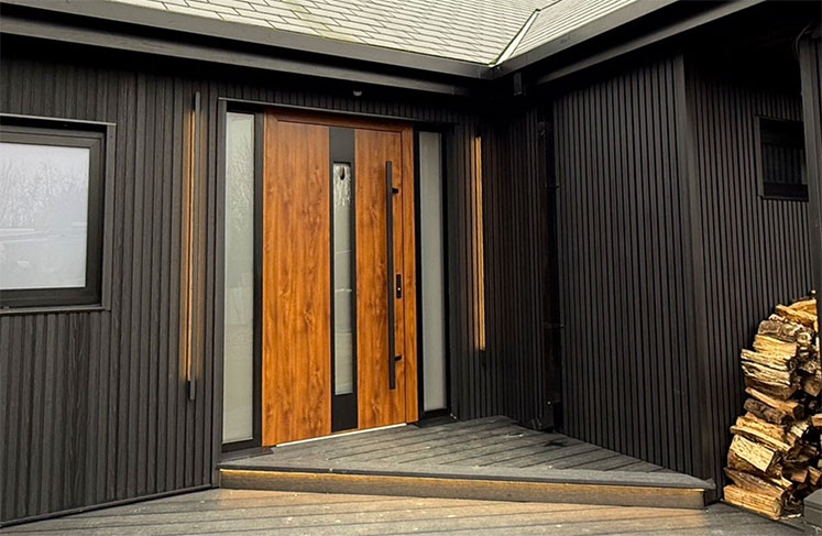 Bristol Premium Steel Front Door Set in Medium Oak